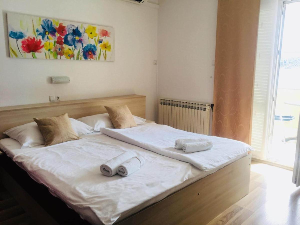 Meduza B&B Barbat na Rabu Kültér fotó