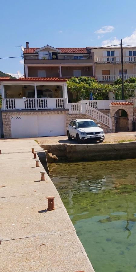 Meduza B&B Barbat na Rabu Kültér fotó
