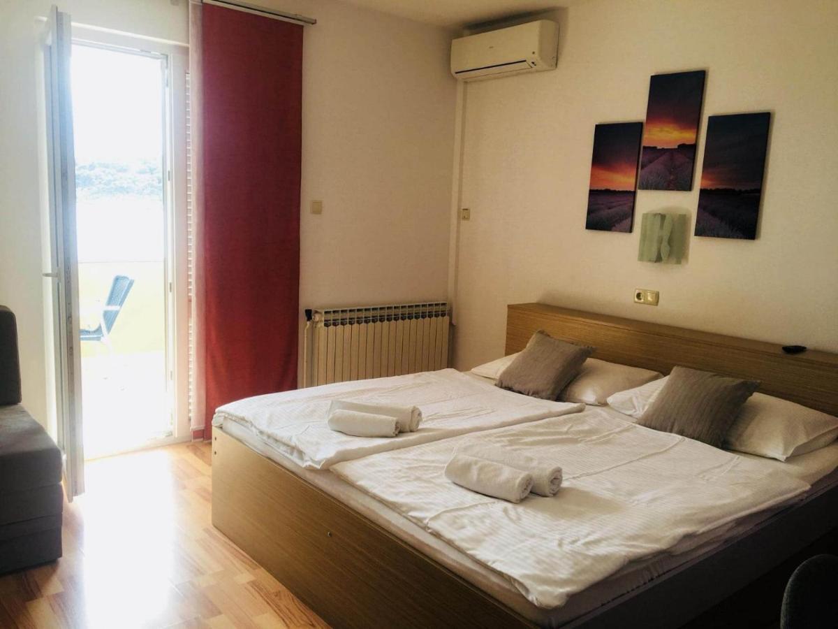 Meduza B&B Barbat na Rabu Kültér fotó