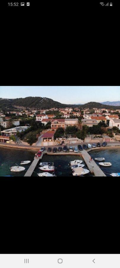 Meduza B&B Barbat na Rabu Kültér fotó